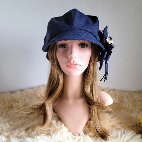 ★ふわり＊前後フラップ付きキャスケット★ネイビー★cottonリネン★コサージュ付き