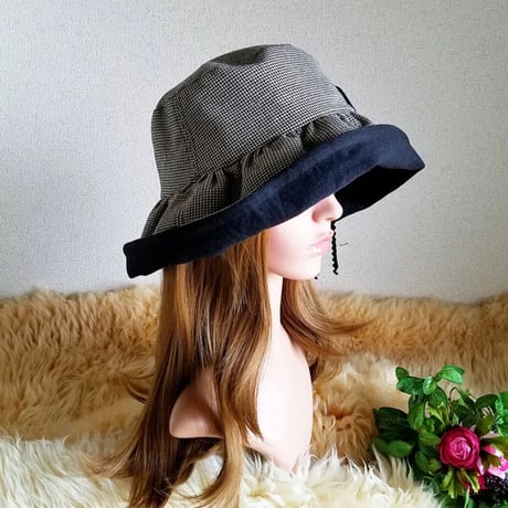 素敵にお出かけ 日差しに負けない 華やか  ギャザーフリル 帽子 千鳥 wool cotton