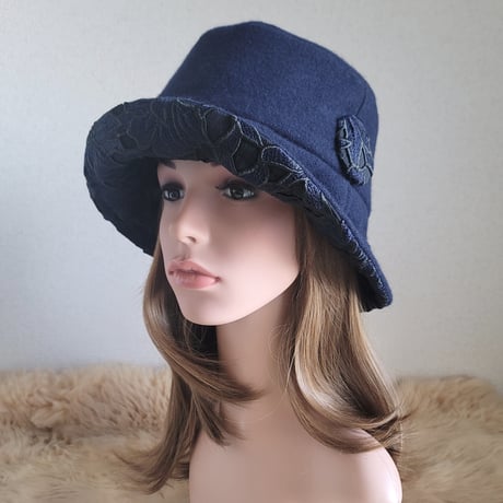 襟元が邪魔になら無い★61.5㎝★コンパクトhat★味わいネイビー★シルク混ウール