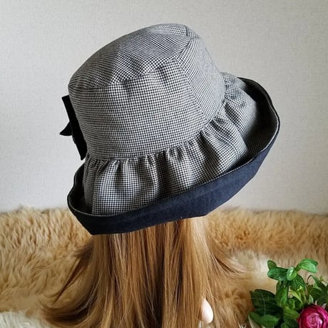 素敵にお出かけ 日差しに負けない 華やか  ギャザーフリル 帽子 千鳥 wool cotton