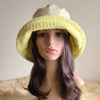 ひとつ持っていると便利なプレーン帽子★クリーム系イエロー×黄色レース