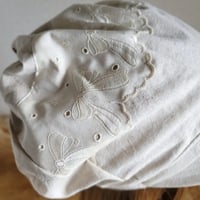 ★贅沢レース★みんなに 見せたい 渦巻くback スタイル★ツイストキャスケット★cottonリネン