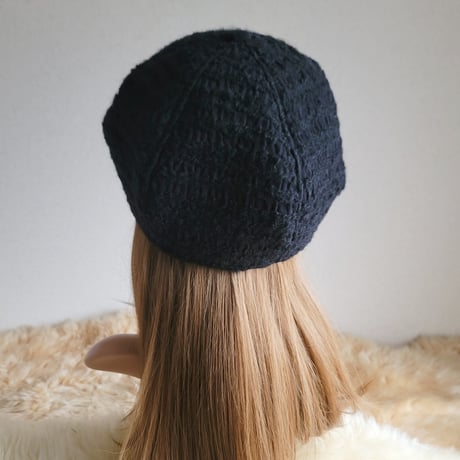 three. premium★コーデが決まる6枚はぎ★61.5㎝★cotton×ウール★こだわり★ベレー帽子