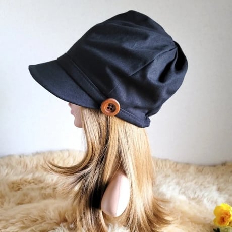 ★お洒落なヘリンボーン★ひとつは欲しい　blackカラー★渦巻くback スタイル★60.5㎝★ ゆったり　大きめサイズ