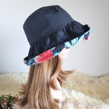 ★Flower×black★コサージュ★ミディアム★63㎝★日差しに負けない★ギャザーフリル 帽子★コサージュ付き