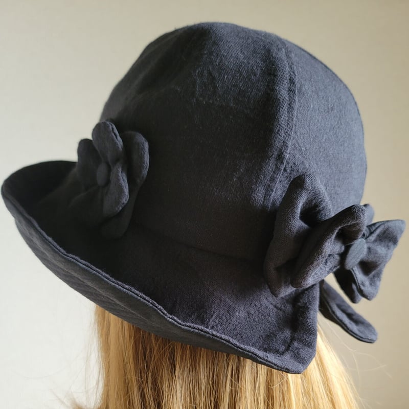 蝶が羽ばたく後ろ姿☆バタフライ☆フィットhat☆約60㎝ | 帽子shop three*