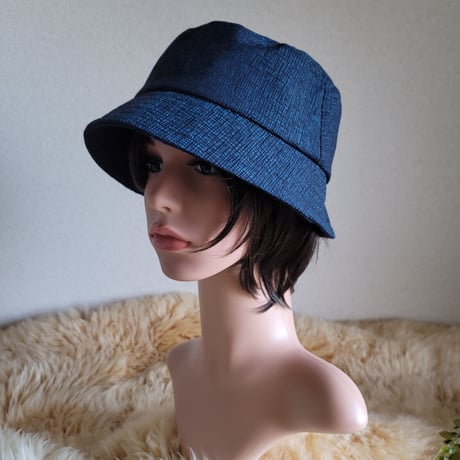 ユニセックス★バケット ハット★着物生地　ネイビーカラー