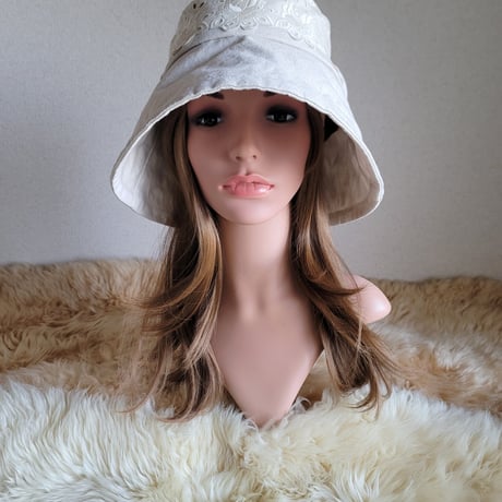 ひとつ持っていると便利なプレーン帽子★ナチュラルベージュ×ストライプCotton