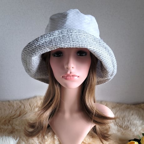 ファンシーツイード×ホワイトcotton★ひとつ持っていると～★約61.5㎝★