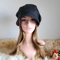 ひとつは欲しいblackカラー★ゆったりキャスケット★渦巻くback スタイル★約60㎝