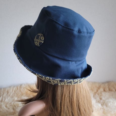 ひとつ持っていると便利なプレーン帽子★62㎝ ★レモンイエロー刺繍×ネイビー