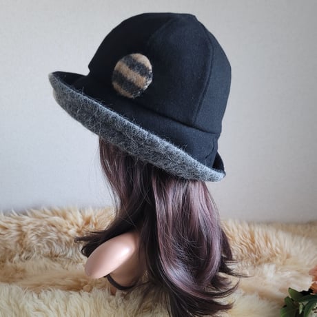 フィットhat★62㎝★サイズベルト付き★薄手BLACKウール×プレミアムチェック柄