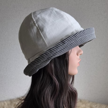 ホワイトデニム×光沢ストライプ★約60㎝★フィット hatリボン