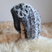 No.006*  お花付きニット帽子＊グレー系ミックス