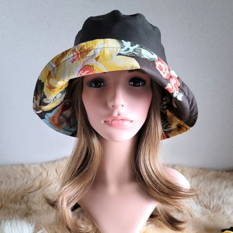 薄手オリーブカラーcotton★ひとつ持っていると便利なプレーン帽子★約61.5㎝★
