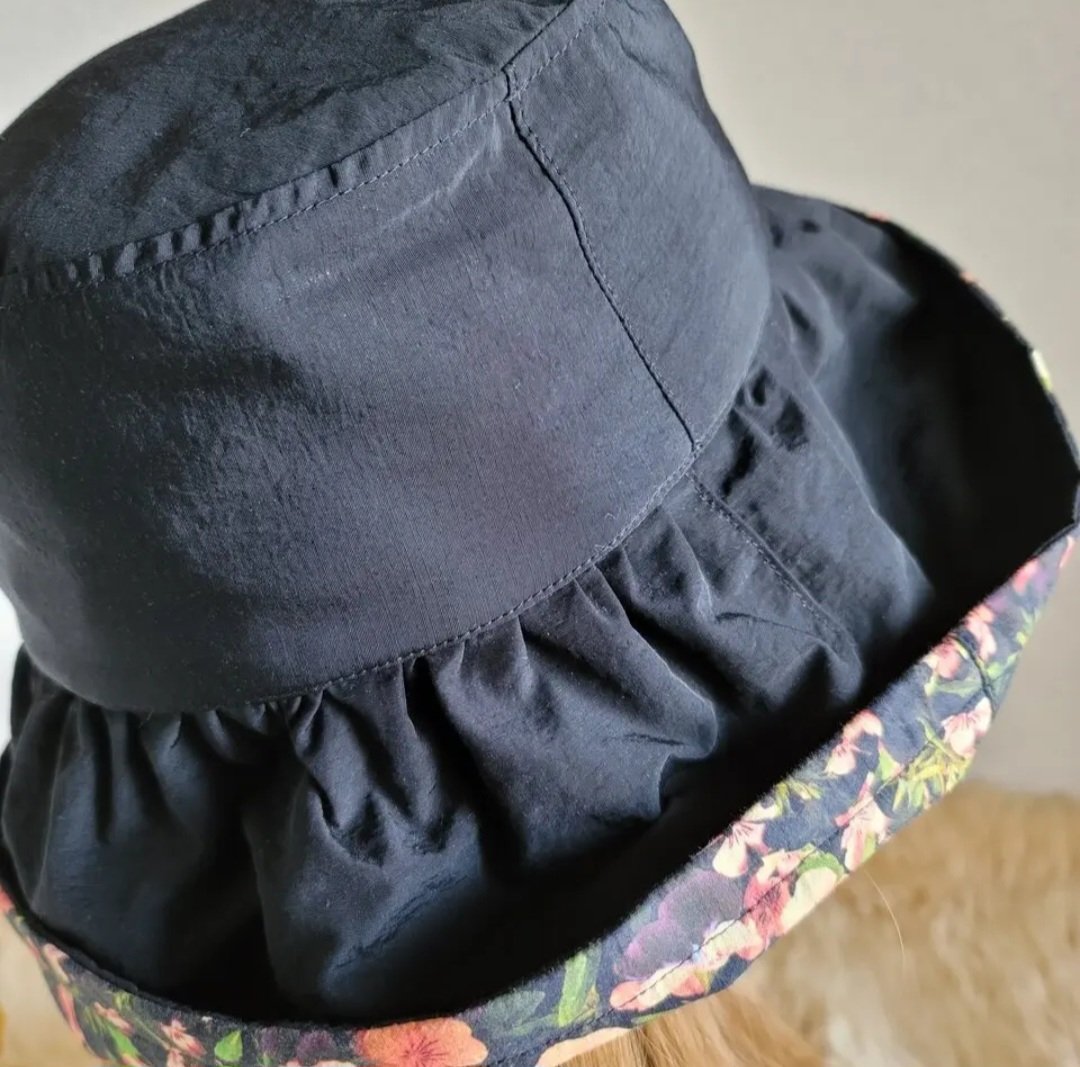 メタモルフォーゼ　別珍薔薇コサージュ付き帽子　ブラック 59FIFTY TARO OKAMOTO 岡本太郎 明日の神話 ブラック