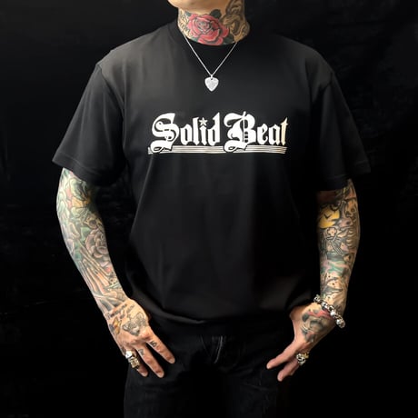 CATEGORY APPAREL | Solid Beat