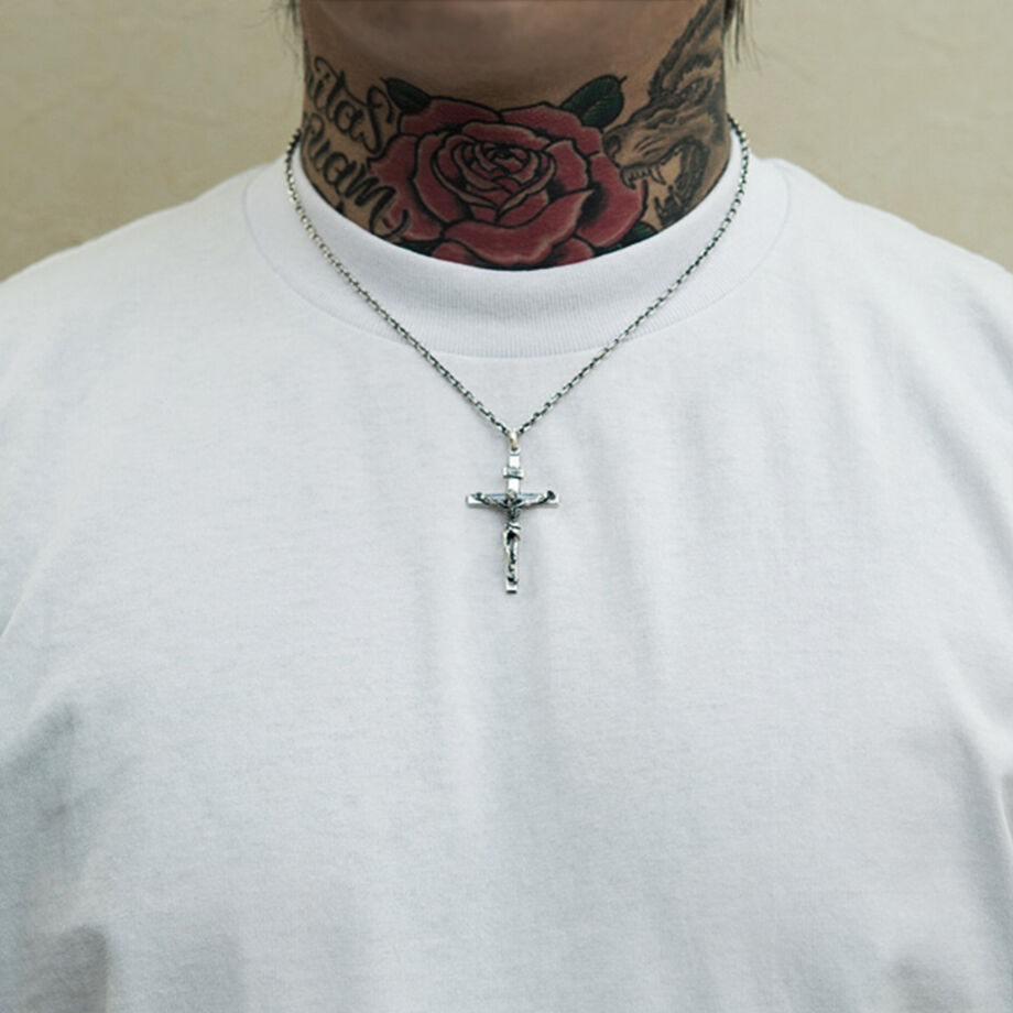 J-SKULL CROSS PENDANT | Solid Beat