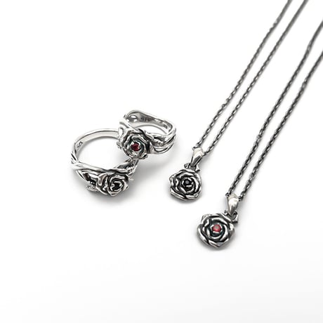 SB ROSE RING