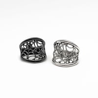 SPIDER NET RING