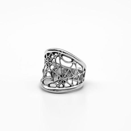 SPIDER NET RING