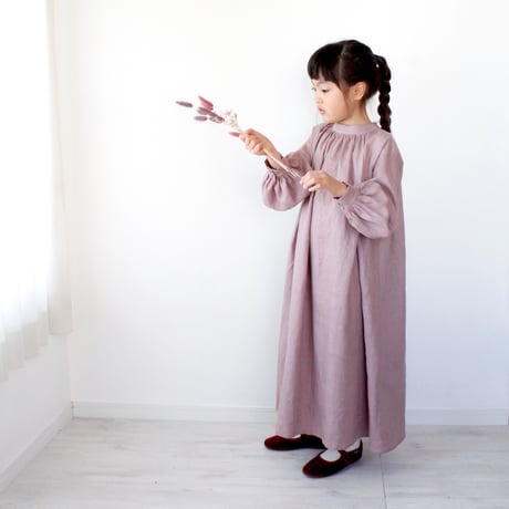 Stand collar dress 120