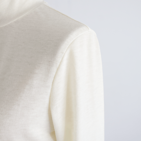 WOOL TURTLE NECK TEE