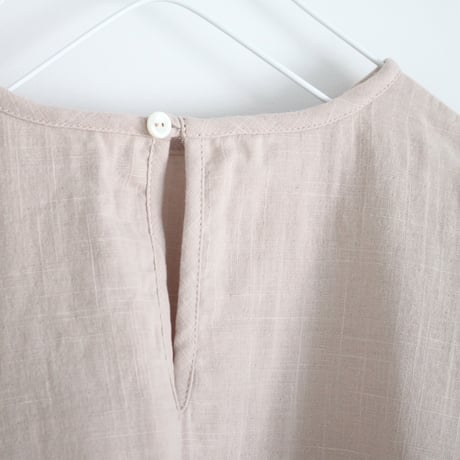 Frill sleeve blouse