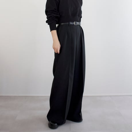 CROPPED SWEAT SHIRT