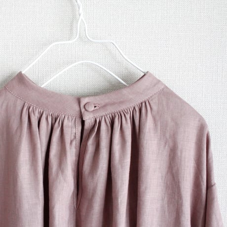 Stand collar dress 120