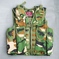 新品【インド軍】インド軍定番ウッドランド迷彩 プレートキャリア Molleモール 戦闘服