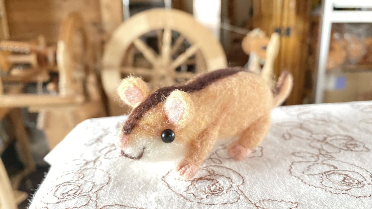 海外作家 やまね ヤマネ ぬいぐるみ アートドール 羊毛フェルト ブライス 海外作家 やまね ヤマネ ぬいぐるみ アートドール 羊毛フェルト
