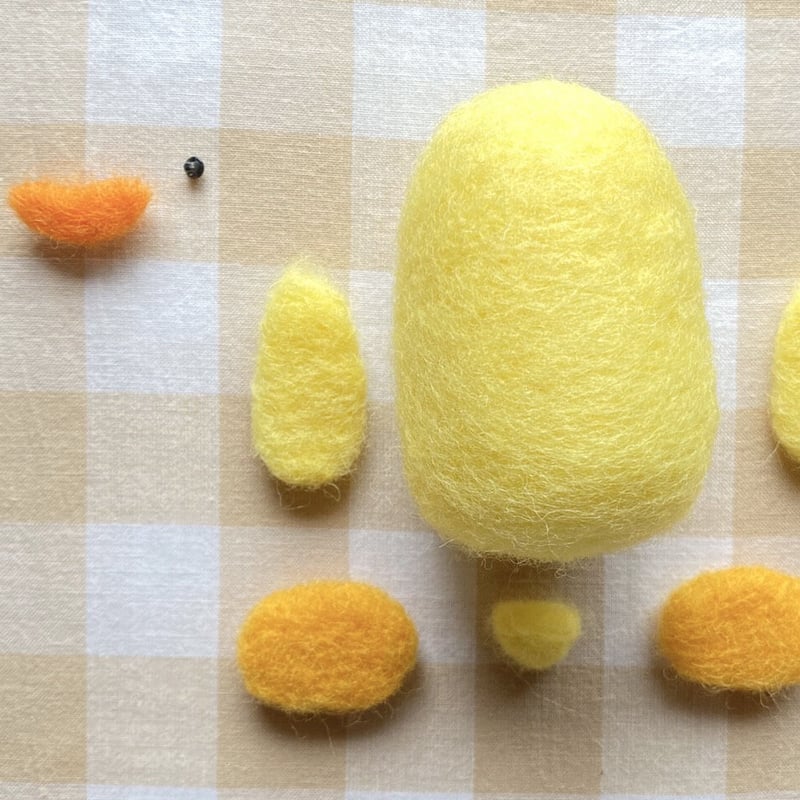 ひよこ(羊毛フェルト) 羊毛フェルト ひよこさん - メルカリ