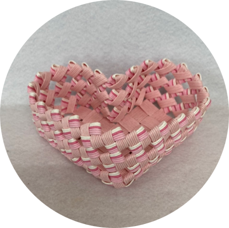 ＊Tomotomoko＊様 ご売約済み ハートかご他 クラフトバンド How to make a paper band heart shaped basket DIY #2 - YouTube