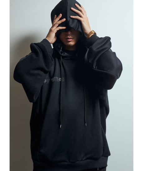 NU-RUT BLACK PULLOVER HOODIE