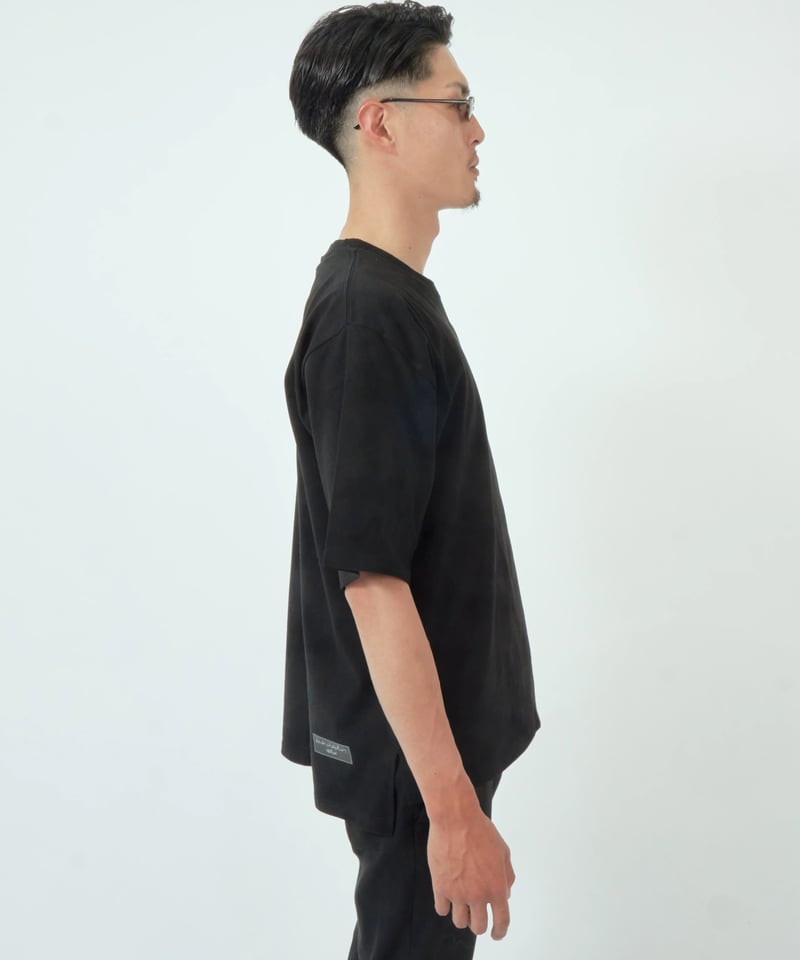 ☆関税込☆ ★Black Relax Fit Logo Sleeve T-shirt CRITICAL RELAX FIT T-SHIRT/BLACK | OONLO