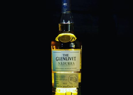 ザ・グレンリベット ナデューラ ファーストフィル セレクション 48％ 1000ml