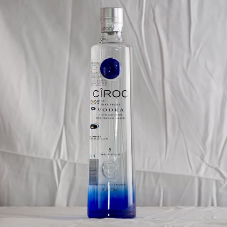 シロック 700ml ぶどうのウォッカ ciroc