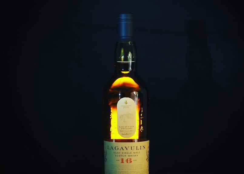 ラガヴーリン16年 43% 700ml | ウイスキーかつはら ラガヴーリン16年 43% 700ml | ウイスキーかつはら