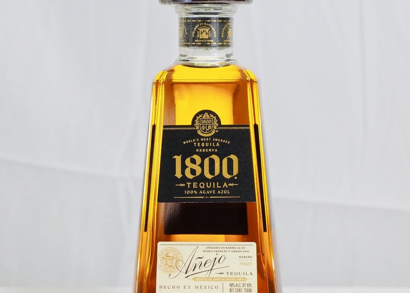 1800 ANEJO アネホ　テキーラ