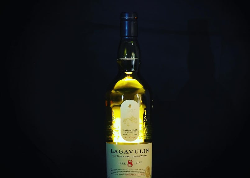ラガヴーリン8年 48% 700ml | ウイスキーかつはら ラガヴーリン8年 48% 700ml | ウイスキーかつはら