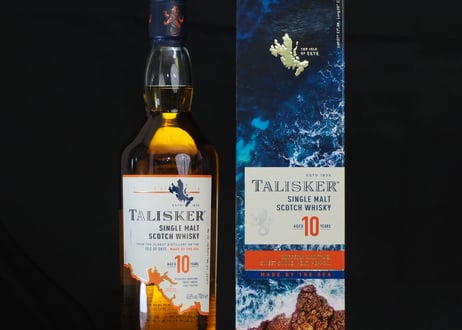 タリスカー10年 45.8% 700ml