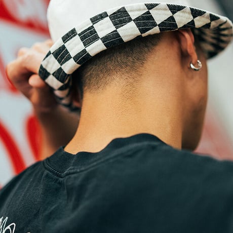 WASHED CHECKER BUCKET HAT  {WASHED WHITE / BLACK CHECKER}