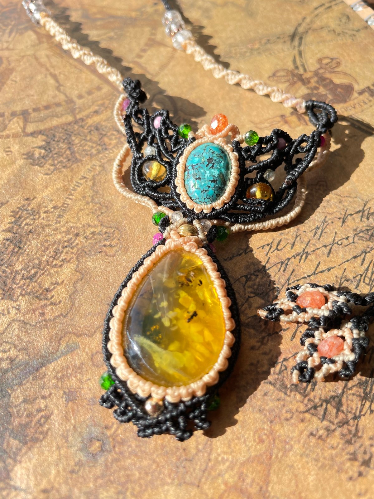 デンドライトイエローオパール×チベタンターコイズ マクラメネックレス  