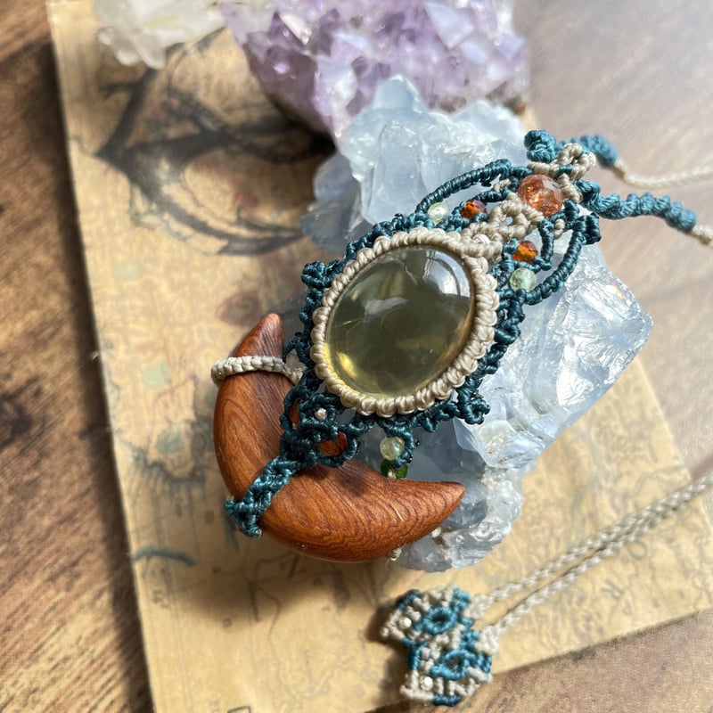 専用♡まん丸◯屋久杉＆チベタンターコイズ＆サンストーンのマクラメ編みネックレス♡ 専用♡まん丸◯屋久杉＆チベタンターコイズ＆サンストーンの