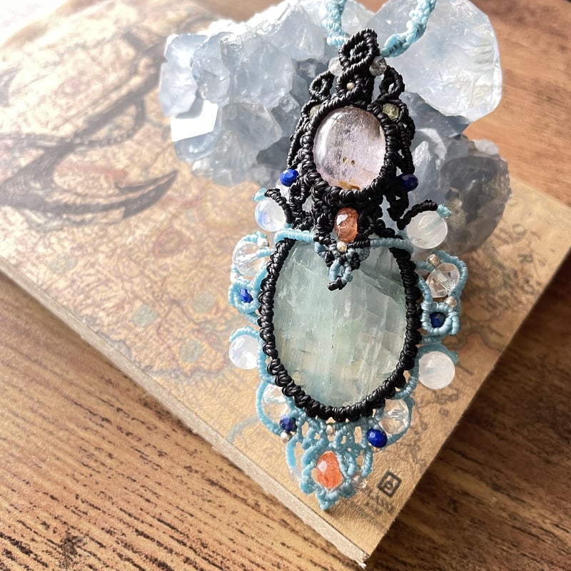 アクアマリン×クォーツ マクラメペンダント ネックレス | Heart&stones  