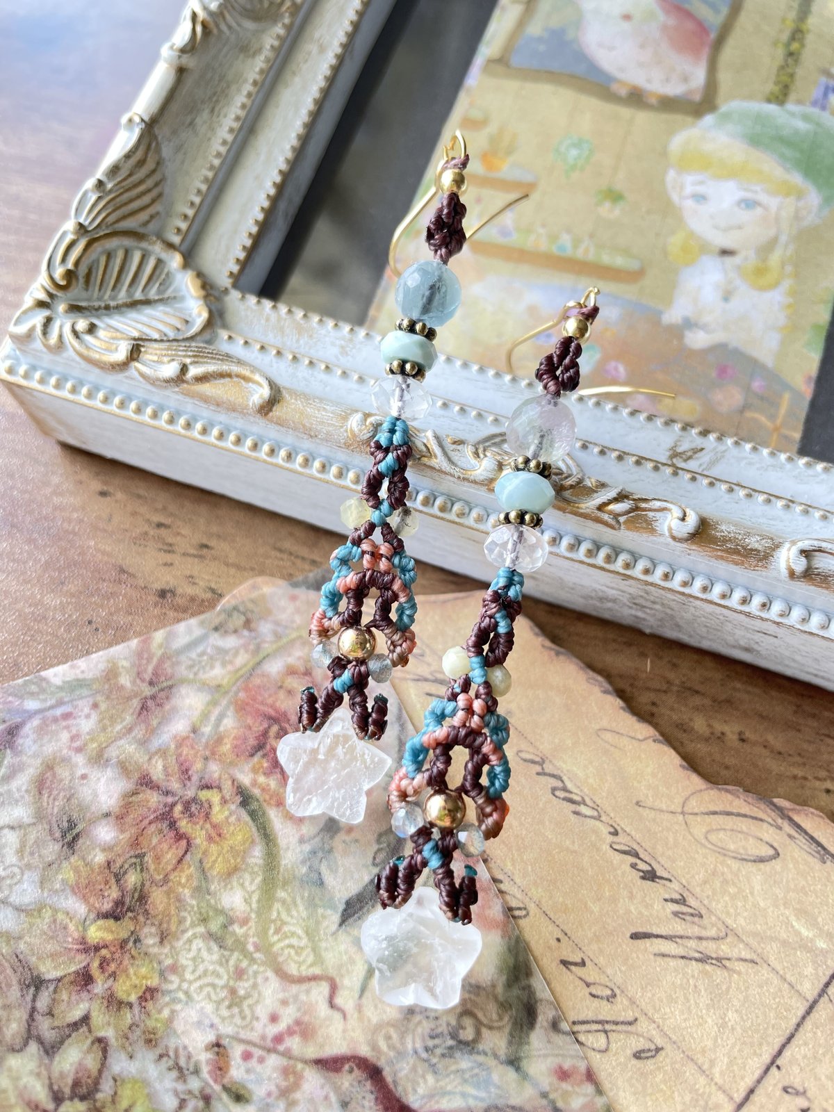 マニカラン水晶 マクラメピアス | Heart&stonesマクラメジュエリー