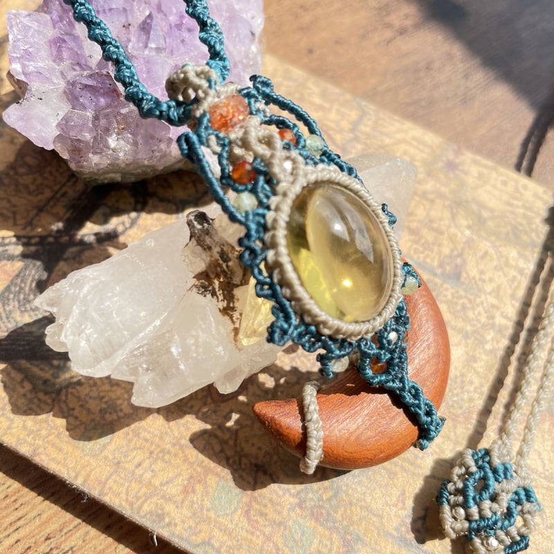 シャンパンクォーツ×屋久杉 マクラメペンダント ネックレス 天然石