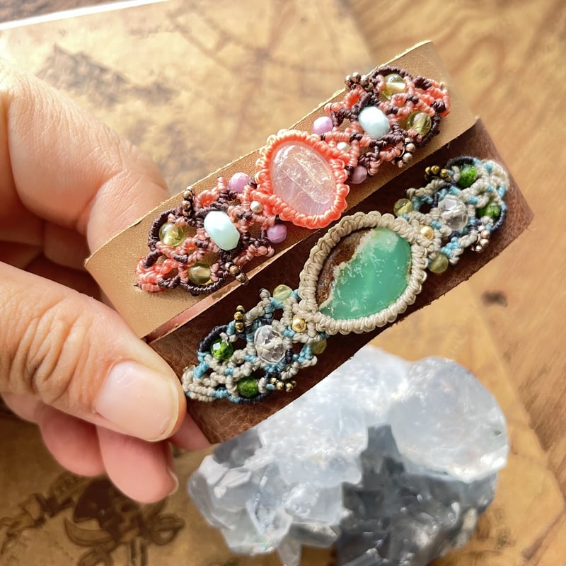 クリソプレーズ マクラメレザーブレスレット 天然石アクセサリー