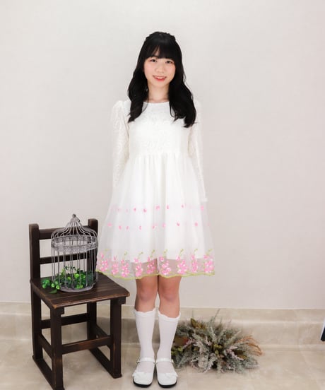 【レンタル3泊4日】【往復送料無料】 150cm白にピンクのお花長袖ドレス